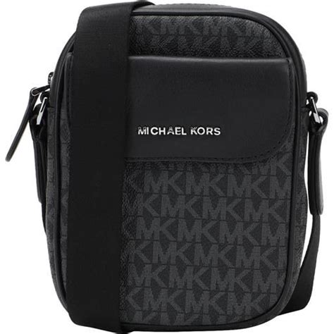 tracolla michael kors uomo|Borse messenger e a tracolla firmate da uomo .